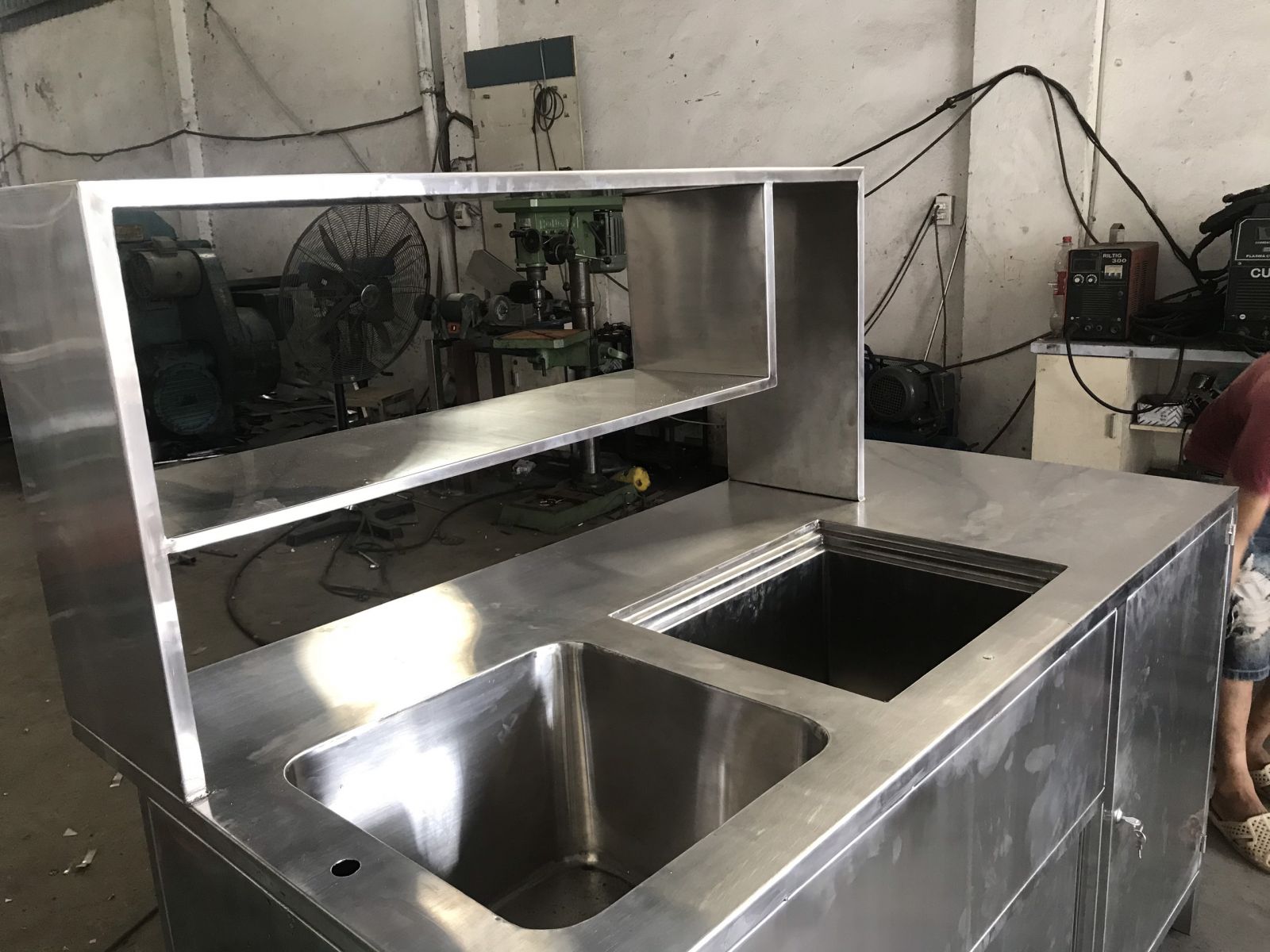 Quầy Inox