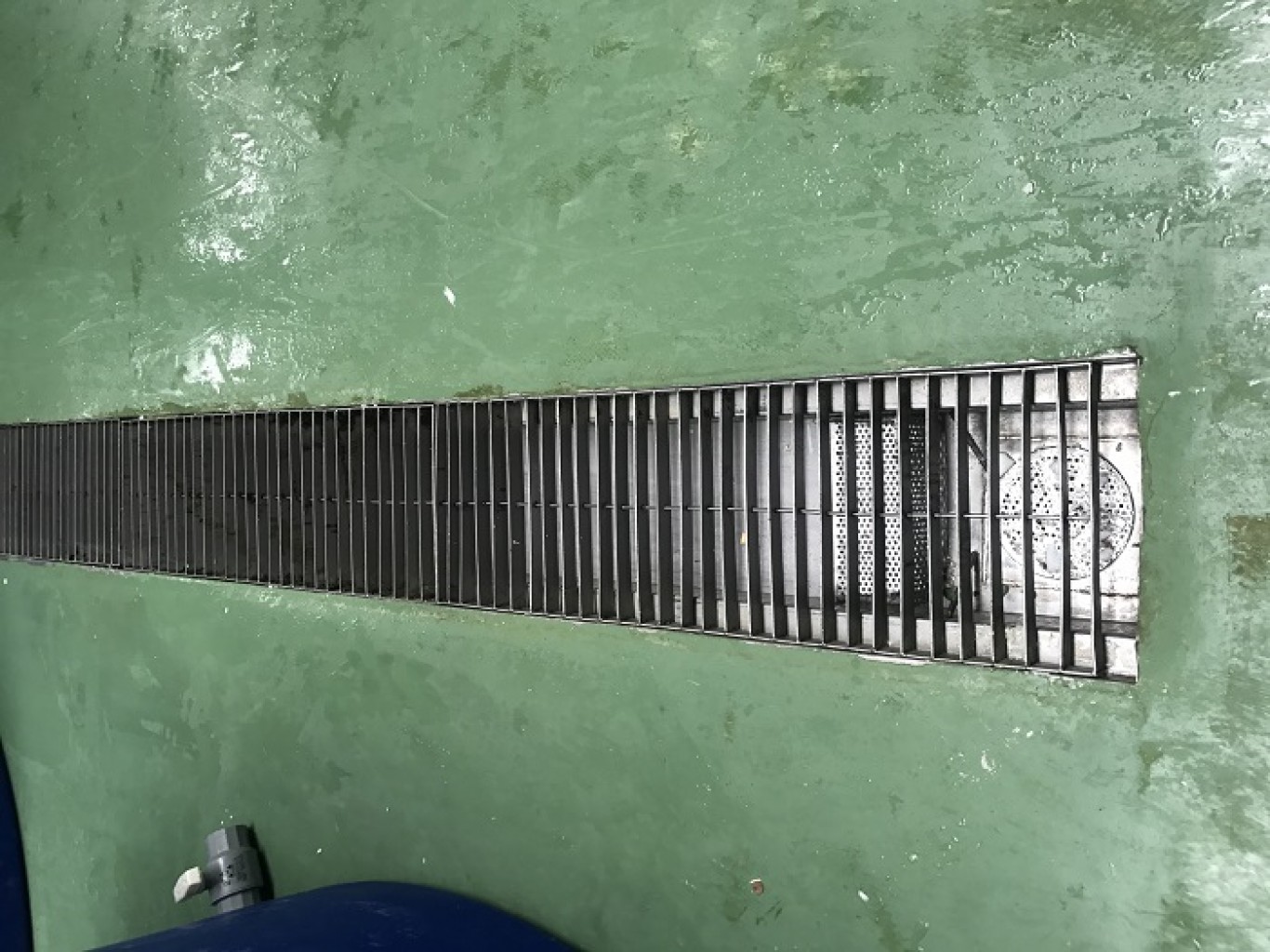 Công trình lắp đặt nhà máy điện lạnh inox